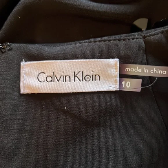 Calvin Klein low-cut ruched dress Calvin Klein size 10 beaded - Picture 6 of 8